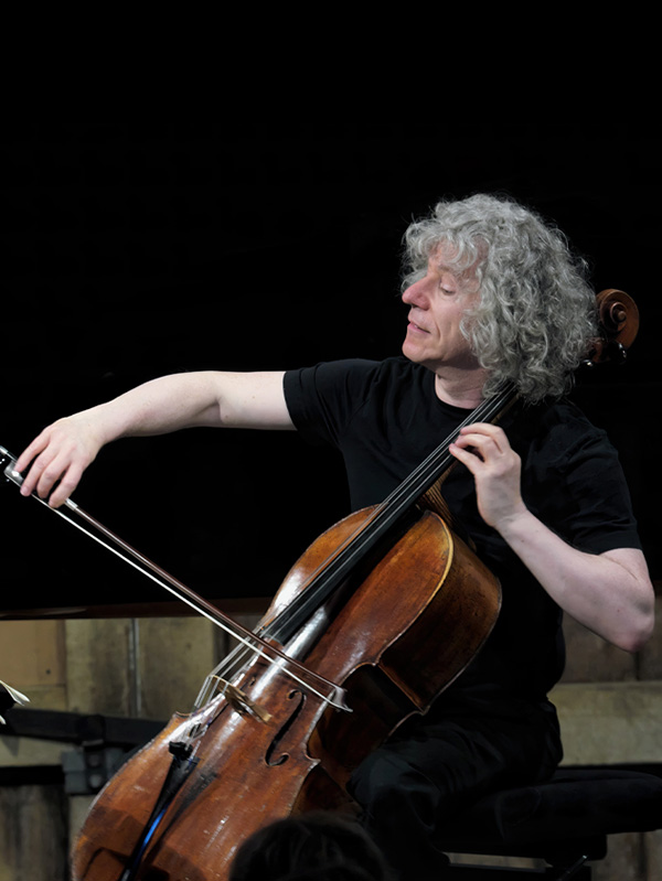 Steven Isserlis, violonchelo